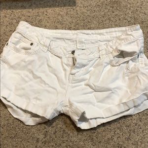 white jean shorts